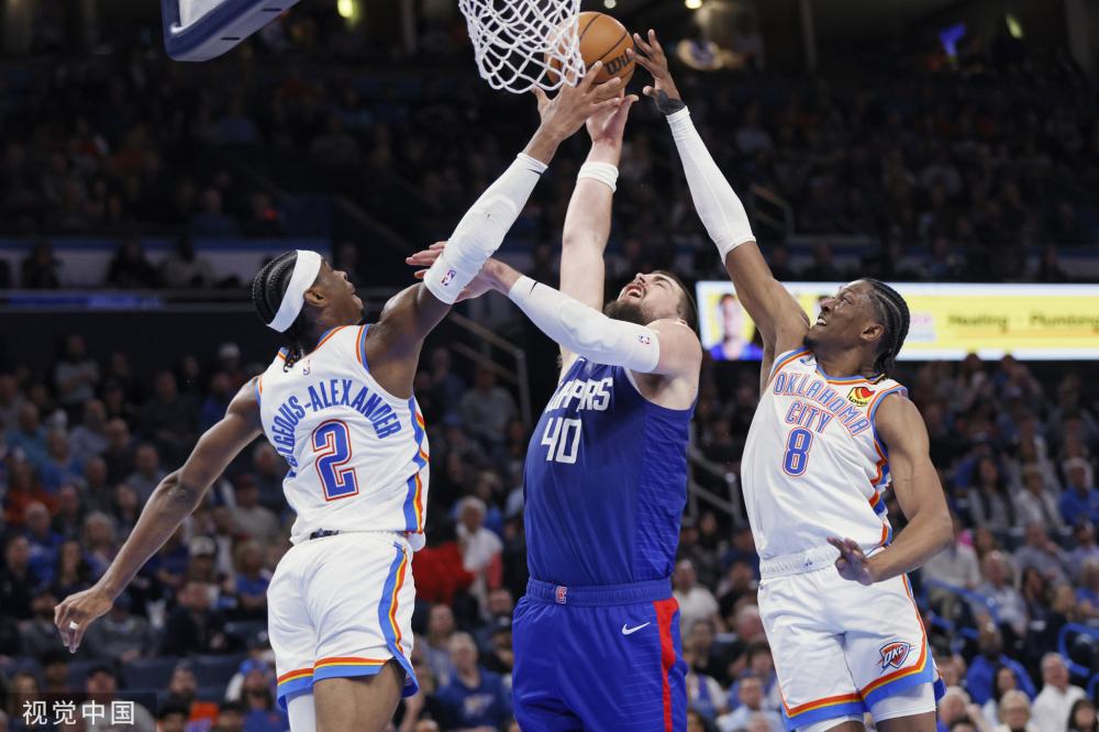 次采访中 次采访中