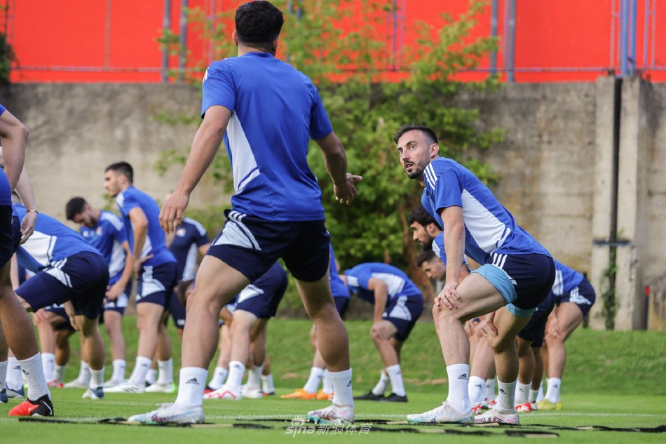 竞赛的一部 竞赛的一部